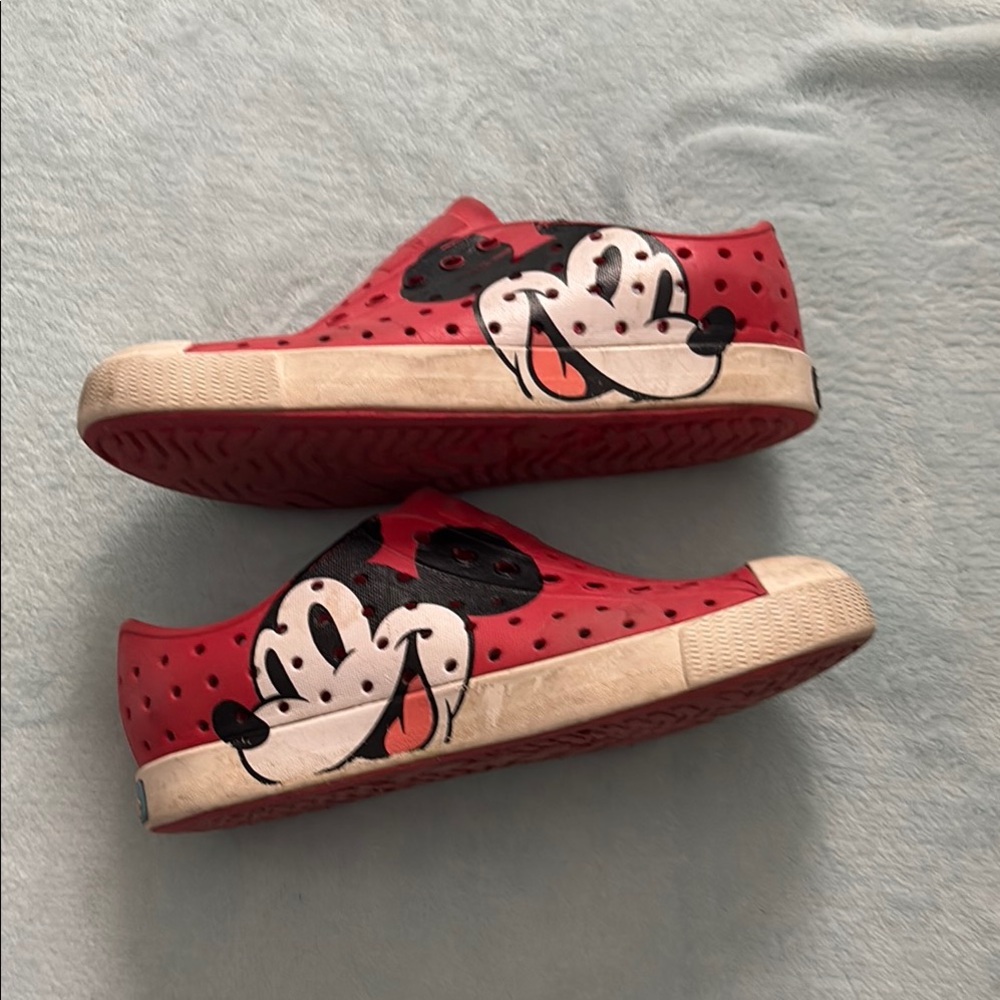 Disney Native Kids Red Mickey Mouse Shoes
